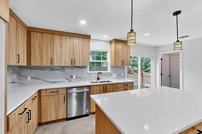 1105 Ryan Avenue, Carrollton, TX 75006 - Photo 17