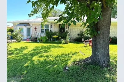 507 S Colorado Street, Whitney, TX 76692 - Photo 1