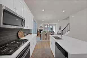 437 Waterscape Dr, Hickory Creek, TX 75065 - Photo 11