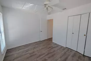 1032 McKinley St, Benbrook, TX 76126 - Photo 13