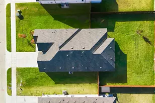 565 Pebble Dr, Waxahachie, TX 75167 - Photo 29