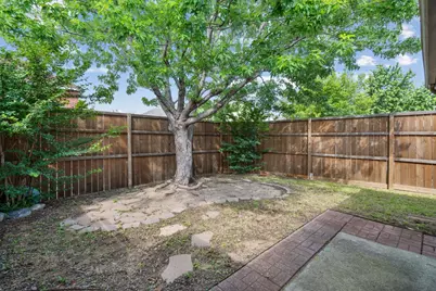 2145 Chapman Drive, Carrollton, TX 75010 - Photo 39