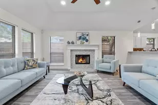 2145 Chapman Dr, Carrollton, TX 75010 - Photo 7