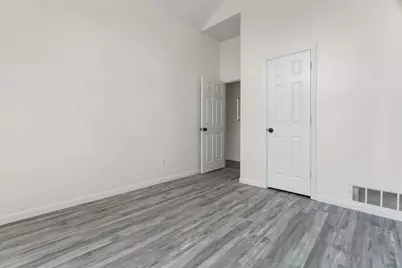 2145 Chapman Drive, Carrollton, TX 75010 - Photo 37