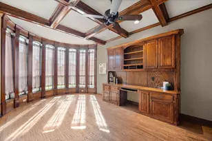 1117 Chesapeake Dr, Mansfield, TX 76063 - Photo 5