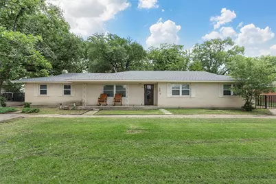 631 N Robinson Drive, Robinson, TX 76706 - Photo 1