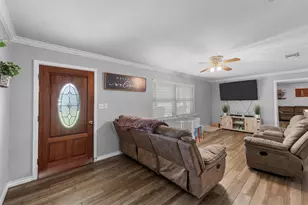 631 N Robinson Dr, Robinson, TX 76706 - Photo 3