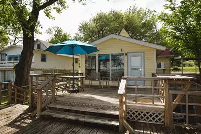 914 W Lake Drive, Weatherford, TX 76087 - Photo 5