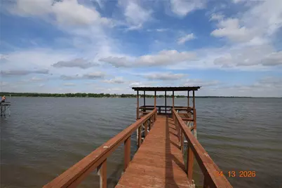 914 W Lake Drive, Weatherford, TX 76087 - Photo 3