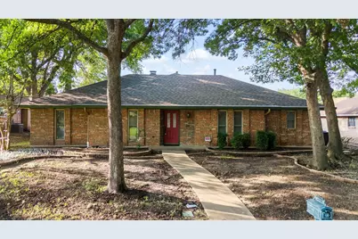 343 Cardinal Creek Drive, Duncanville, TX 75137 - Photo 1