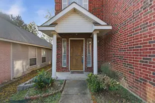 5004 Lodgepole Ln, Fort Worth, TX 76137 - Photo 3