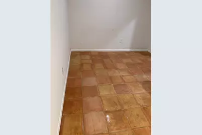 136 Kings Row, Malakoff, TX 75148 - Photo 3