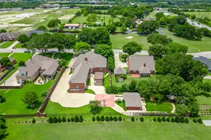 207 Baker Park Dr, Sherman, TX 75092 - Photo 3