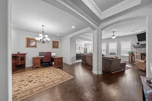 2209 Therese Dr, Waco, TX 76712 - Photo 3