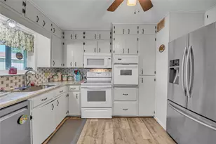 18481 Elm Creek Rd, Moody, TX 76557 - Photo 3