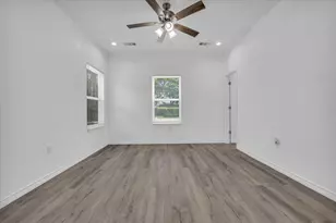 1215 Kellum St, Waco, TX 76704 - Photo 17