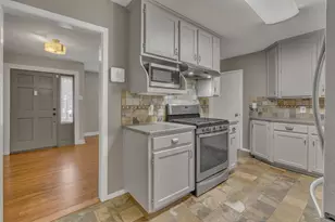 11502 Rupley Ln, Dallas, TX 75218 - Photo 9