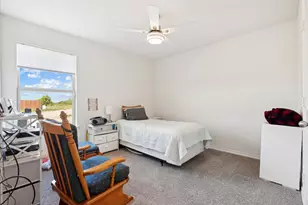 710 Primrose Ln, Pilot Point, TX 76258 - Photo 7