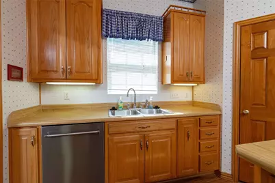 331 County Road 3418, Bridgeport, TX 76426 - Photo 15