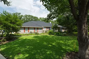 331 Co Rd 3418, Bridgeport, TX 76426 - Photo 3