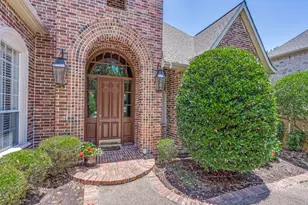 8124 Greensboro Dr, Plano, TX 75025 - Photo 3