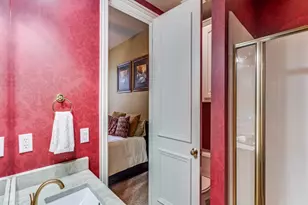 8124 Greensboro Dr, Plano, TX 75025 - Photo 25