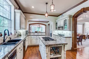 8124 Greensboro Dr, Plano, TX 75025 - Photo 11