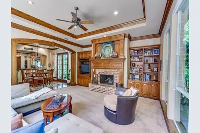 8124 Greensboro Drive, Plano, TX 75025 - Photo 19