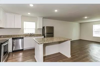 2906 Emma Lane, Mabank, TX 75147 - Photo 7