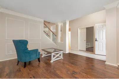 2120 Valley Falls Avenue, Mesquite, TX 75181 - Photo 3