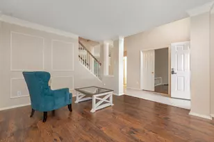 2120 Valley Falls Ave, Mesquite, TX 75181 - Photo 3