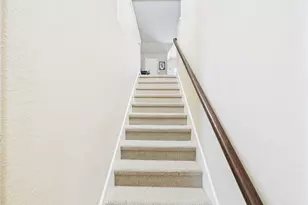 2407 Laguna Ln, Arlington, TX 76012 - Photo 15