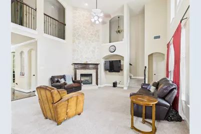 2407 Laguna Lane, Arlington, TX 76012 - Photo 9