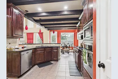 2407 Laguna Lane, Arlington, TX 76012 - Photo 7