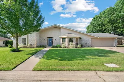 516 Henry Street, Lindsay, TX 76250 - Photo 1