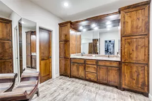 1922 Burkett Ct, Cleburne, TX 76033 - Photo 13