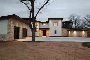 9003 King Air Dr, Granbury, TX 76049 - Photo 33