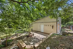 15509 Mitchell Bend Ct, Granbury, TX 76048 - Photo 25