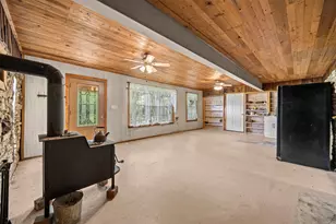 15509 Mitchell Bend Ct, Granbury, TX 76048 - Photo 13