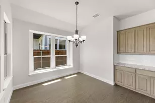 713 Seahawk St, Joshua, TX 76058 - Photo 9