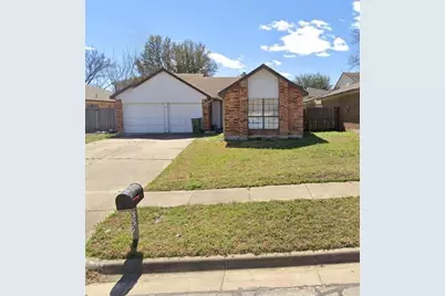 330 Valley Spring Drive, Arlington, TX 76018 - Photo 1