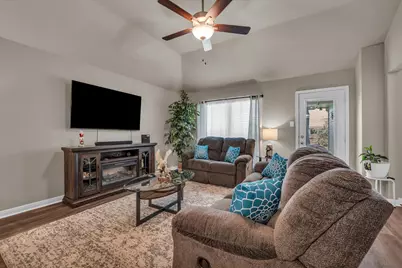 917 N Fork Ranch Road, Waco, TX 76705 - Photo 9