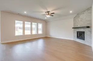 732 Feathergrass Ct W, Haslet, TX 76052 - Photo 5