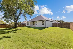 2109 Briarwood Dr, Bridgeport, TX 76426 - Photo 35