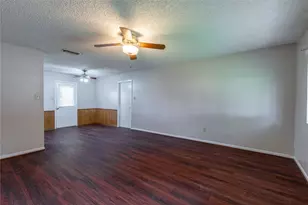 2909 SE McKinney St, Rice, TX 75155 - Photo 9