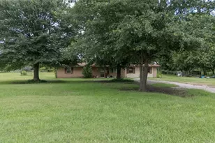 2909 SE McKinney St, Rice, TX 75155 - Photo 5