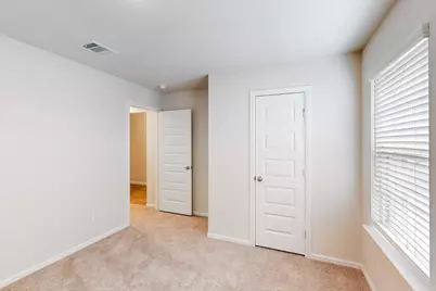 14054 Ladbroke Street, Pilot Point, TX 76258 - Photo 9