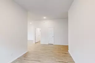 14054 Ladbroke St, Pilot Point, TX 76258 - Photo 19