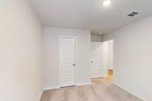 14054 Ladbroke St, Pilot Point, TX 76258 - Photo 13