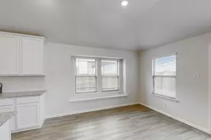 14054 Ladbroke St, Pilot Point, TX 76258 - Photo 23